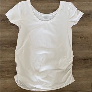 Old Navy Maternity tee